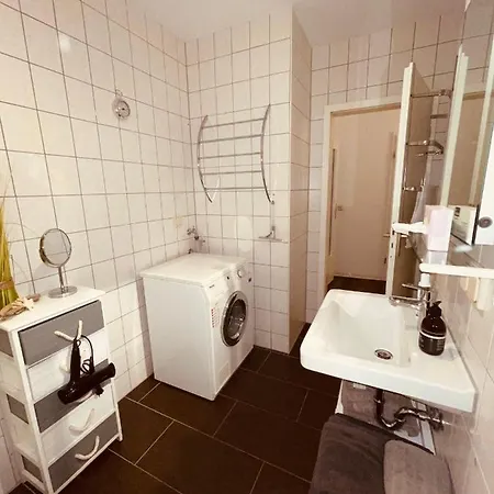 Apartment Ferienwohungen Und Haus Zum Schwan *