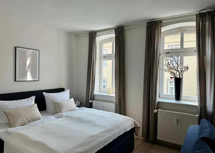 Ferienwohungen Und Haus Zum Schwan ארנשטאדט