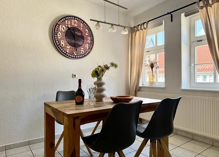 Ferienwohungen Und Haus Zum Schwan Apartament