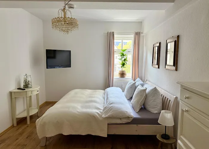 Ferienwohungen Und Haus Zum Schwan * Arnstadt